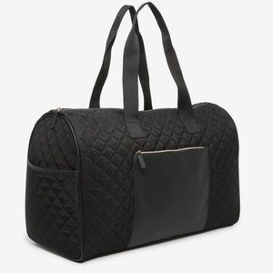 DSW Quilted Weekender Bad